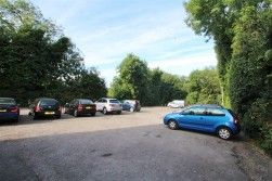 High Street, Elstree - Photo 2