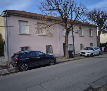 Location Appartement 1 pièce 23m² ST MAUR DES FOSSES 94100 - Photo 6