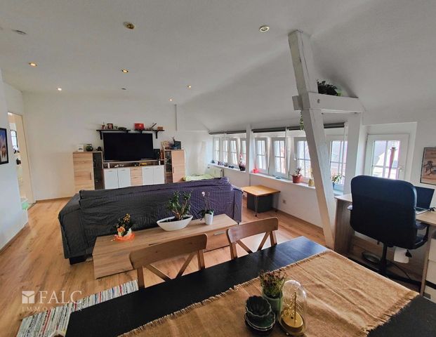 3-Zimmer-Wohnung in Uerdingen mit Dachterrasse, Garage und Stellplatz – Vor den Toren Düsseldorfs! - Photo 1