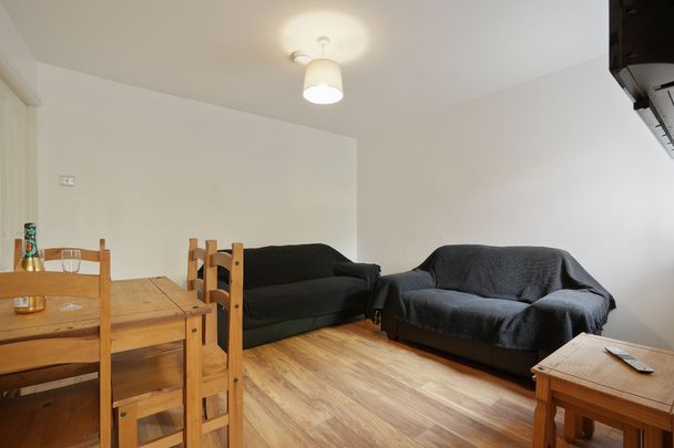 4 bedroom house share to rent - Photo 1