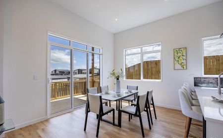 Stunning Beachlands 4BR Family Haven! - Photo 4