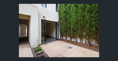 Location, Luxe Townhouse Lifestyle - Love It - Photo 2