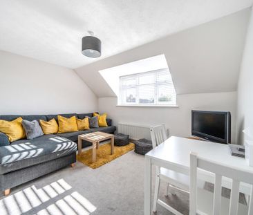 1 bedroom apartment to rent - Photo 2