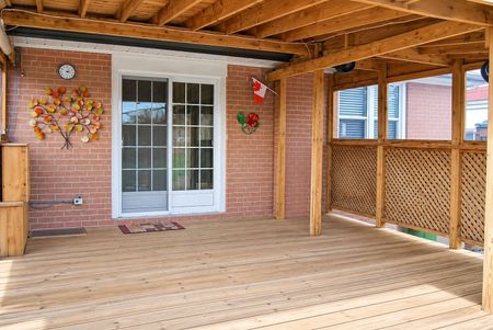 For Lease - 9 Stanwell Drive, Toronto, Ontario - Photo 2