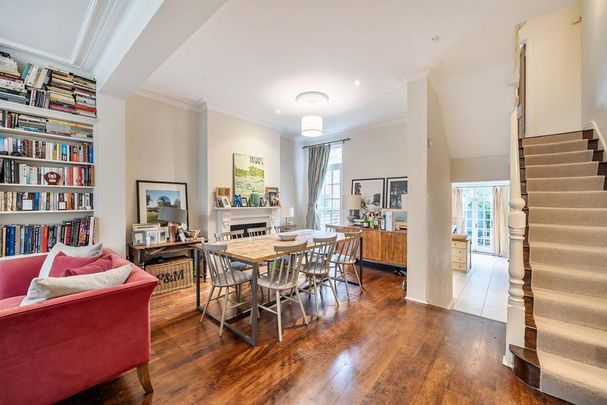 4 bedroom terraced house to rent - Photo 1