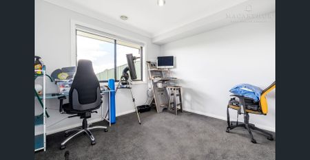 Modern Living Meets Everyday Comfort - Photo 3