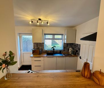 2 Bed End Terrace, Stratford Street, CV2 - Photo 1