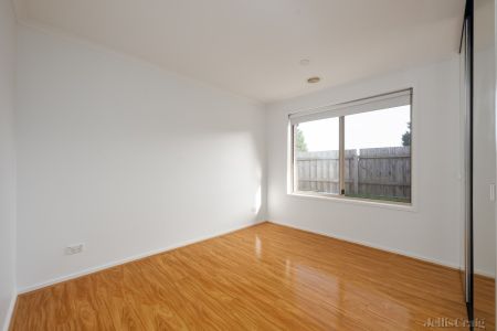 2/3 Burkitt Court, Preston - Photo 3