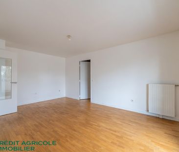 location Appartement T3 DE 61.4m² À CACHAN - Photo 2