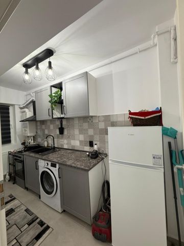 Garsoniera de inchiriat, str.Nazuintei, Bragadiru - Fotografie 5