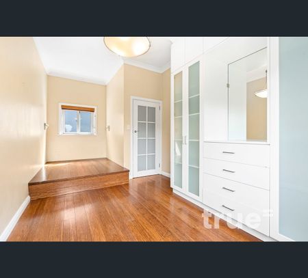 1/2 Marshall Street, Petersham, NSW 2049 - Photo 3