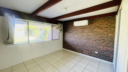 “Perfect Place to Call Home in Heart of Hillcrest!” - Photo 4