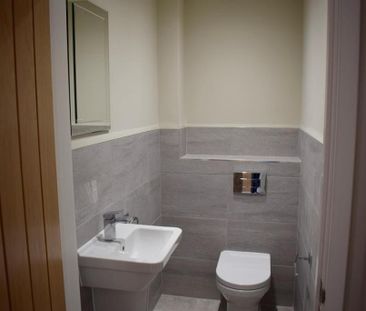 2 bedroom detached house to rent - Photo 6