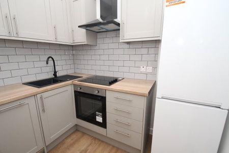 Dumbarton Road, Partick, G11 - Photo 3