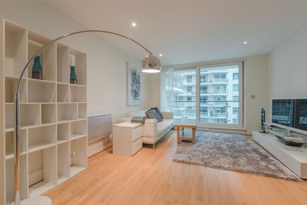 St. George Wharf, London, SW8 2LZ - Photo 1
