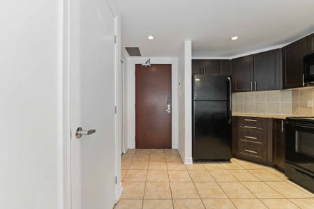 For Lease - 234 RIDEAU Street Unit# 1210, Lower Town - Sandy Hill, Ontario - Photo 5