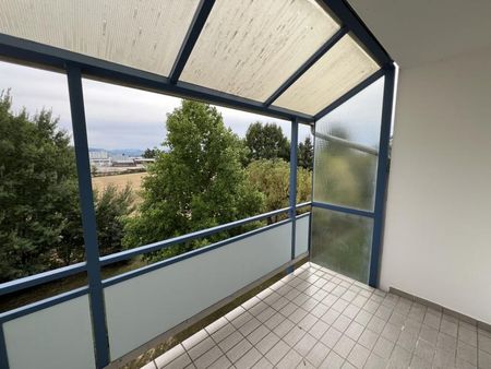 Blick ins Grüne, 3-Raum-Wohnung mit Balkon und Tiefgarage - Siemensstraße 46/10 - Photo 5