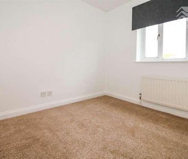 Tunbridge Grove, Kents Hill, Milton Keynes, MK7 - Photo 2