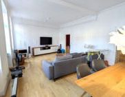 Große Altbauwohnung über 3 Etagen in Karlsruhe-Durlach-Altstadt - Foto 1