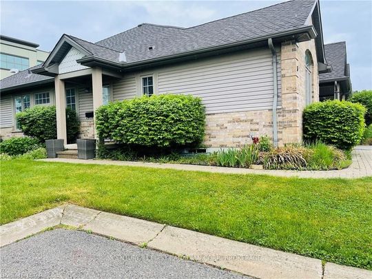 For Lease - 215 North Centre Road Unit# 5, London North, Ontario - Photo 1