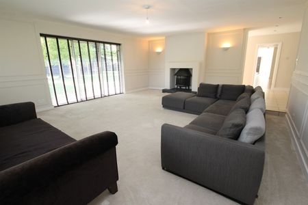 Hall Lane, Colston Bassett - Photo 2