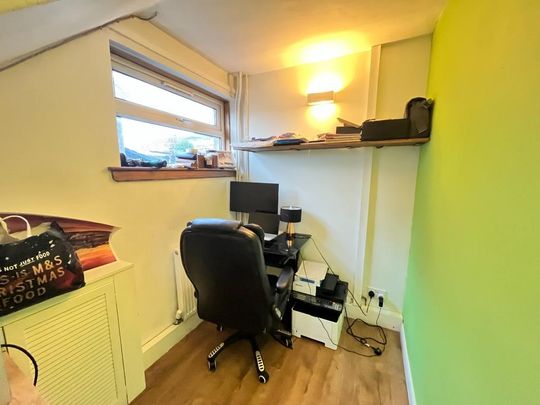 2 bedroom semi-detached house to rent - Photo 1