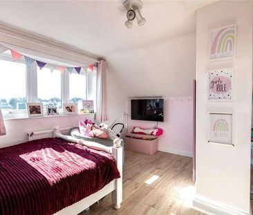 Marine Parade, Sheerness, Kent, ME12 - Photo 6