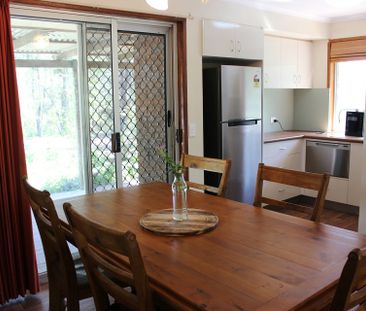 16 Air Force Road, Helidon - Photo 4