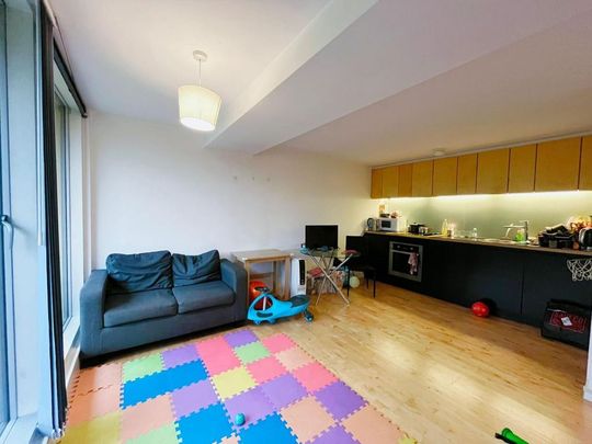 1 bedroom flat to rent - Photo 1