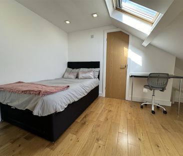 Richmond Crescent, Cardiff - Photo 2