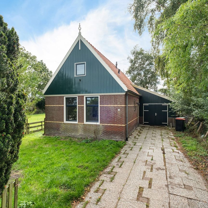 Zuiderwouder Dorpsstraat 48, 1153 PE, Zuiderwoude - Photo 1