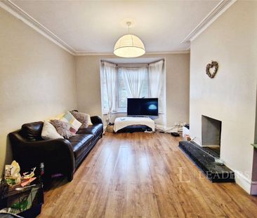 3 bedroom house to rent George Street, SO50 - Photo 3