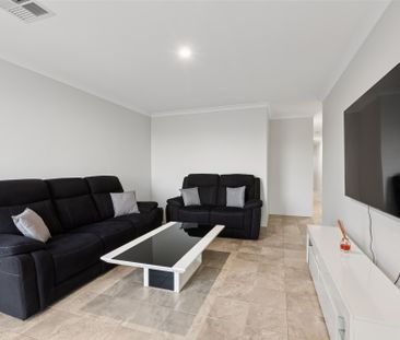 IDEAL FAMILY HOME (AVAILABLE FROM 5TH DECEMBER) - Photo 1