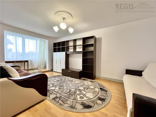 Apartament Decomandat cu 3 Camere si Parcare in Tractorul - Photo 1