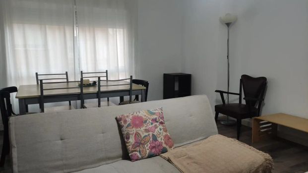 Piso de alquiler en Calle Carlos III, Casco Antiguo - Photo 1