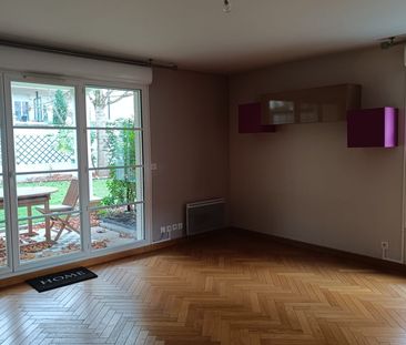 Location Appartement 3 pièces 80m² LE PLESSIS TREVISE 94420 - Photo 3