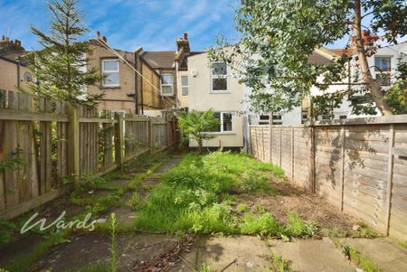 2 bedroom terraced house to rent - Photo 3