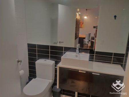 FULLY FURNISHED@CODE APARTMENTS - Photo 5