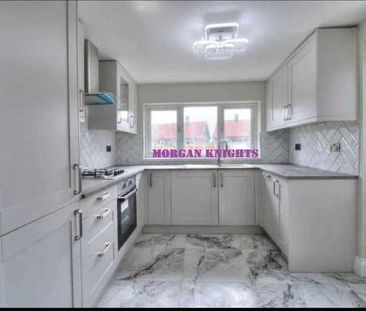 Scarletts, Basildon, Essex, SS14 - Photo 6