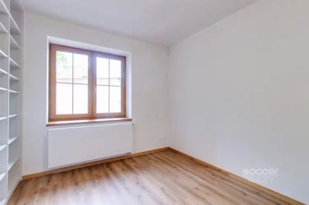 Pronájem bytu 3+kk se zahradou, Praha 20 – Horní Počernice, ul. Třebešovská. - Фото 3