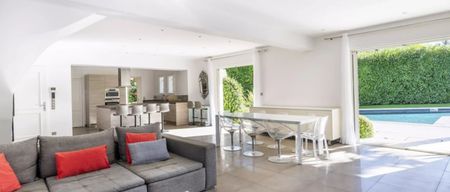 Villa • Mougins - Photo 2