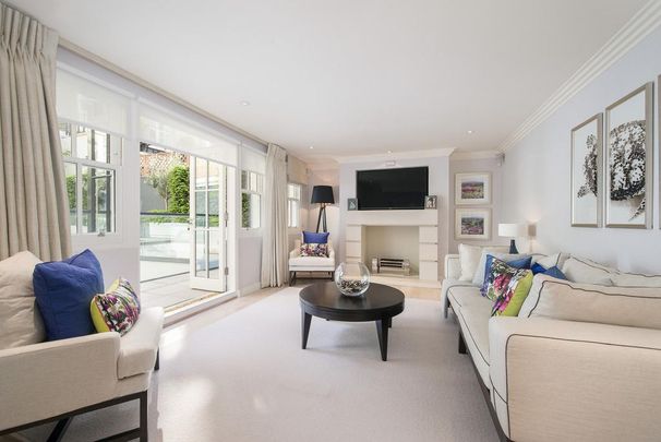 4 bedroom apartment to rent - Photo 1