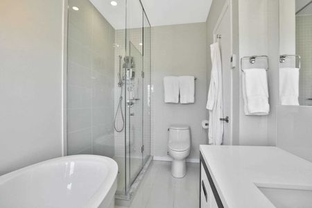 For Lease - 286 Vellwood Common, Oakville, Ontario - Photo 4