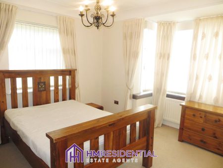 4 bedroom semi-detached house to rent - Photo 3