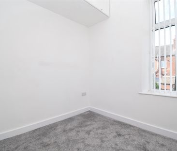 Whitehall Street, Wakefield - Photo 1