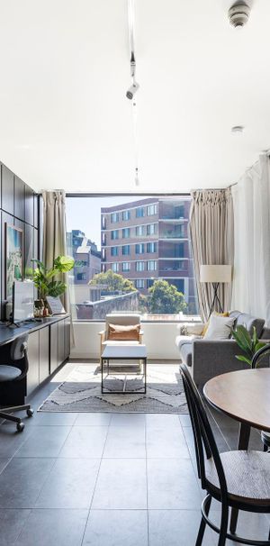 2.29 / 517-527 Elizabeth Street - Photo 2