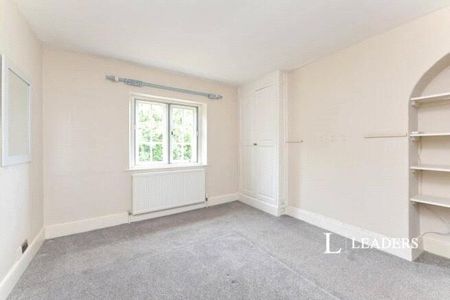 3 bedroom cottage to rent - Photo 3