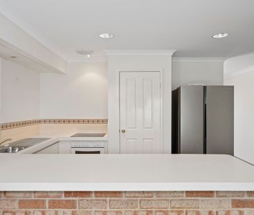 Charming 3-Bedroom Beachside Retreat. - Photo 6