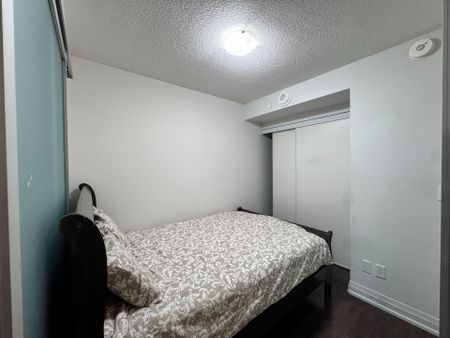 For Lease - 20 Meadowglen Place Unit# 533, Toronto, Ontario - Photo 3