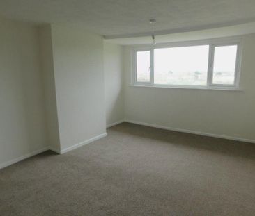 3 bedroom bungalow to rent - Photo 3